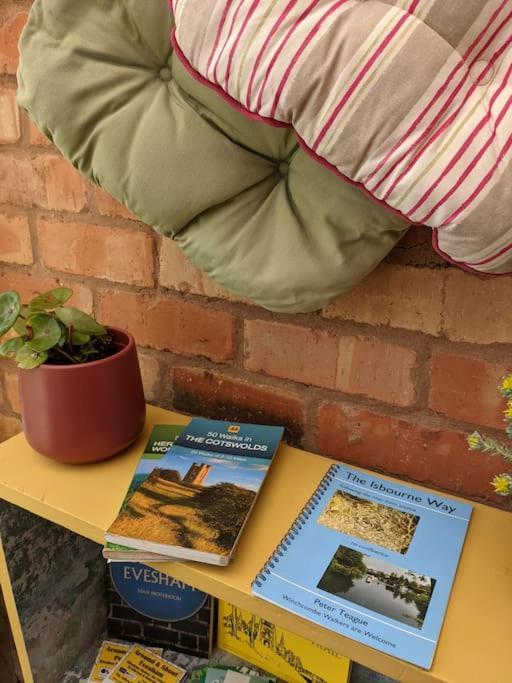 Baker'S Cottage, Urban Spa And Garden Bar Evesham Esterno foto