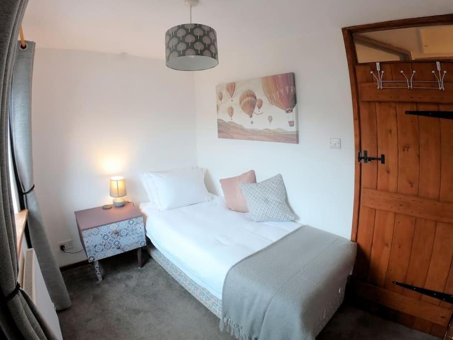 Baker'S Cottage, Urban Spa And Garden Bar Evesham Esterno foto
