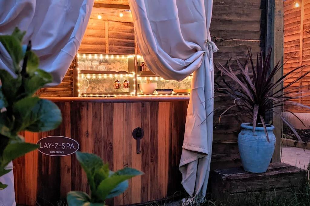 Baker'S Cottage, Urban Spa And Garden Bar Evesham Esterno foto